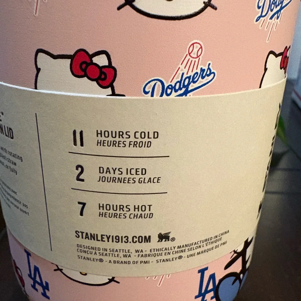 Stanley Hello Kitty LA Dodgers Tumbler, Pink - Picture 6 of 8